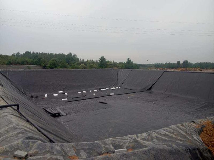 防滲膜的施工方案